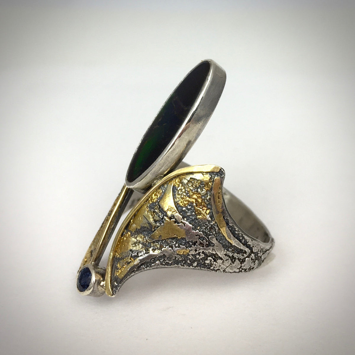 Quality Handcrafted Royal blue Sapphire Ring