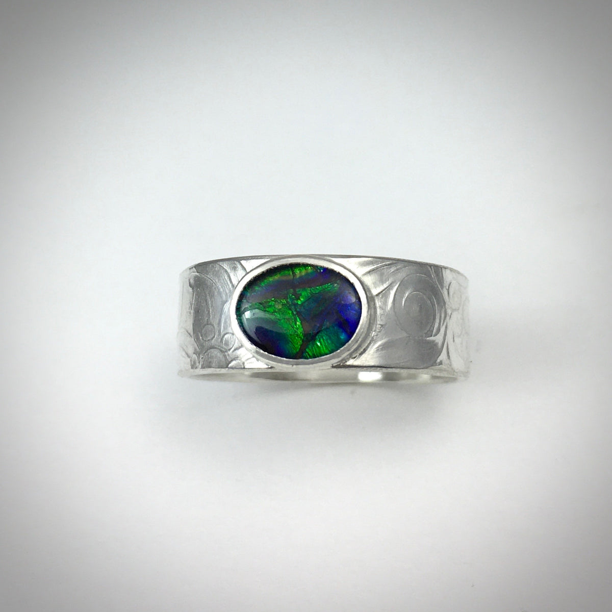 Handcrafted ammolite ring