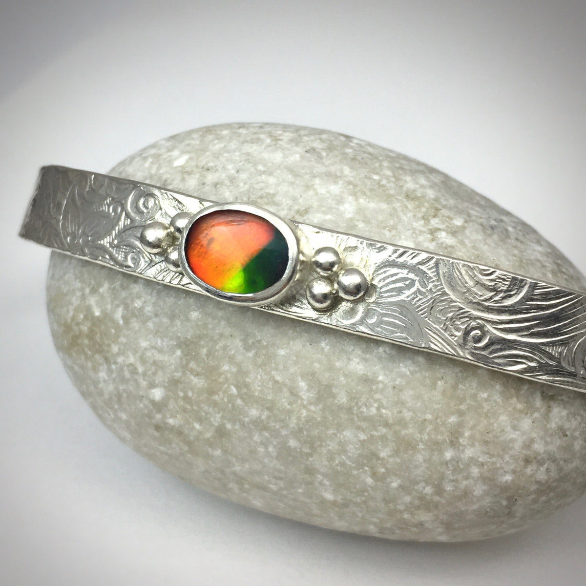 Quality Handcrafted Adelita Oval Ammolite Bracelet