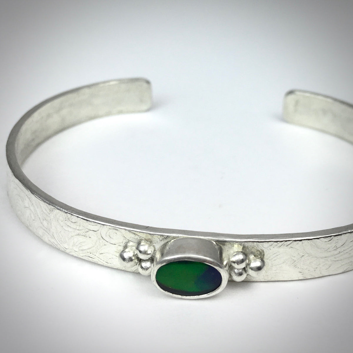 Quality Handcrafted Adelita Oval Ammolite Bracelet